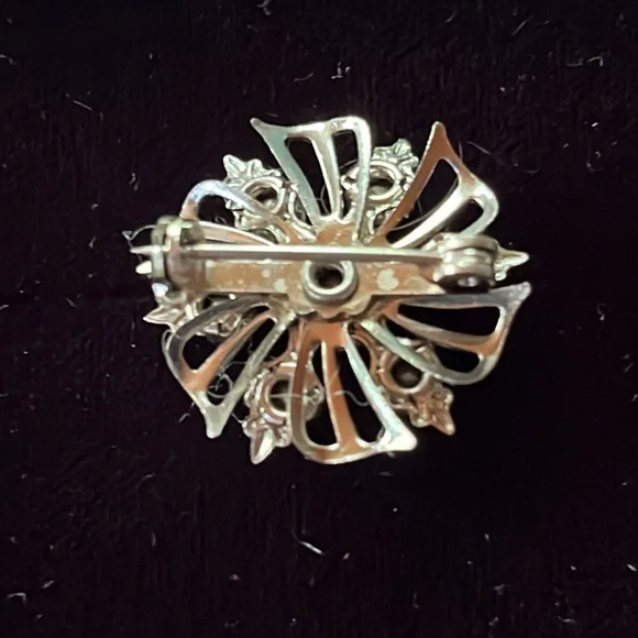 Vintages Earrings and matching brooch - Picture 4 of 8